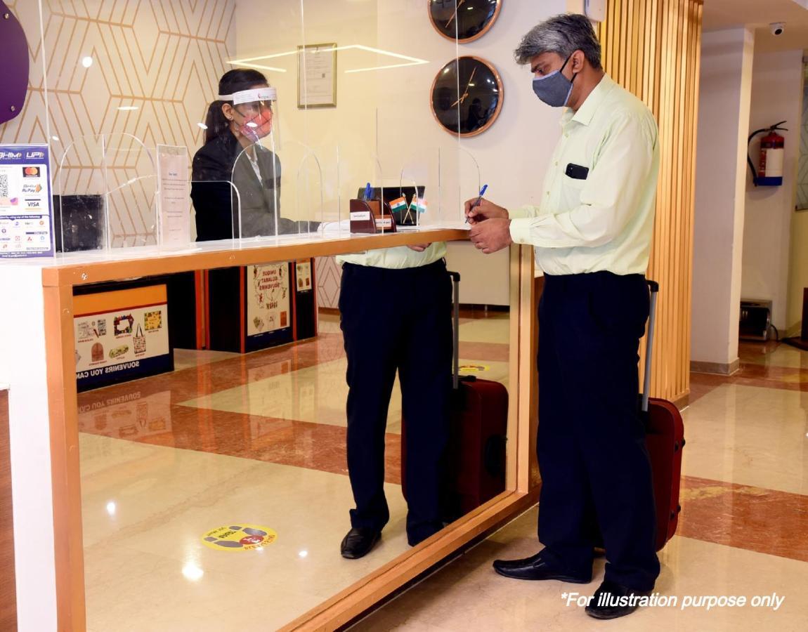 Oyo Royal Ruby Enclave Hotel Puri Ngoại thất bức ảnh
